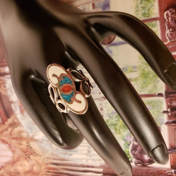 Vintage 1970s Inlaid Turquoise Coral Ring - Picture 2 of 3